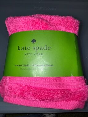 kate spade Bright Hot Pink Wash Cloth Set
